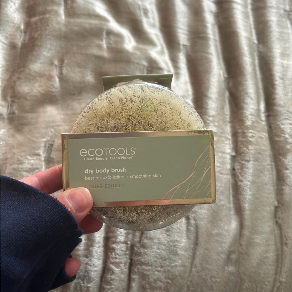 ecotools Dry Body Brush - Natural Beige & Green Accent